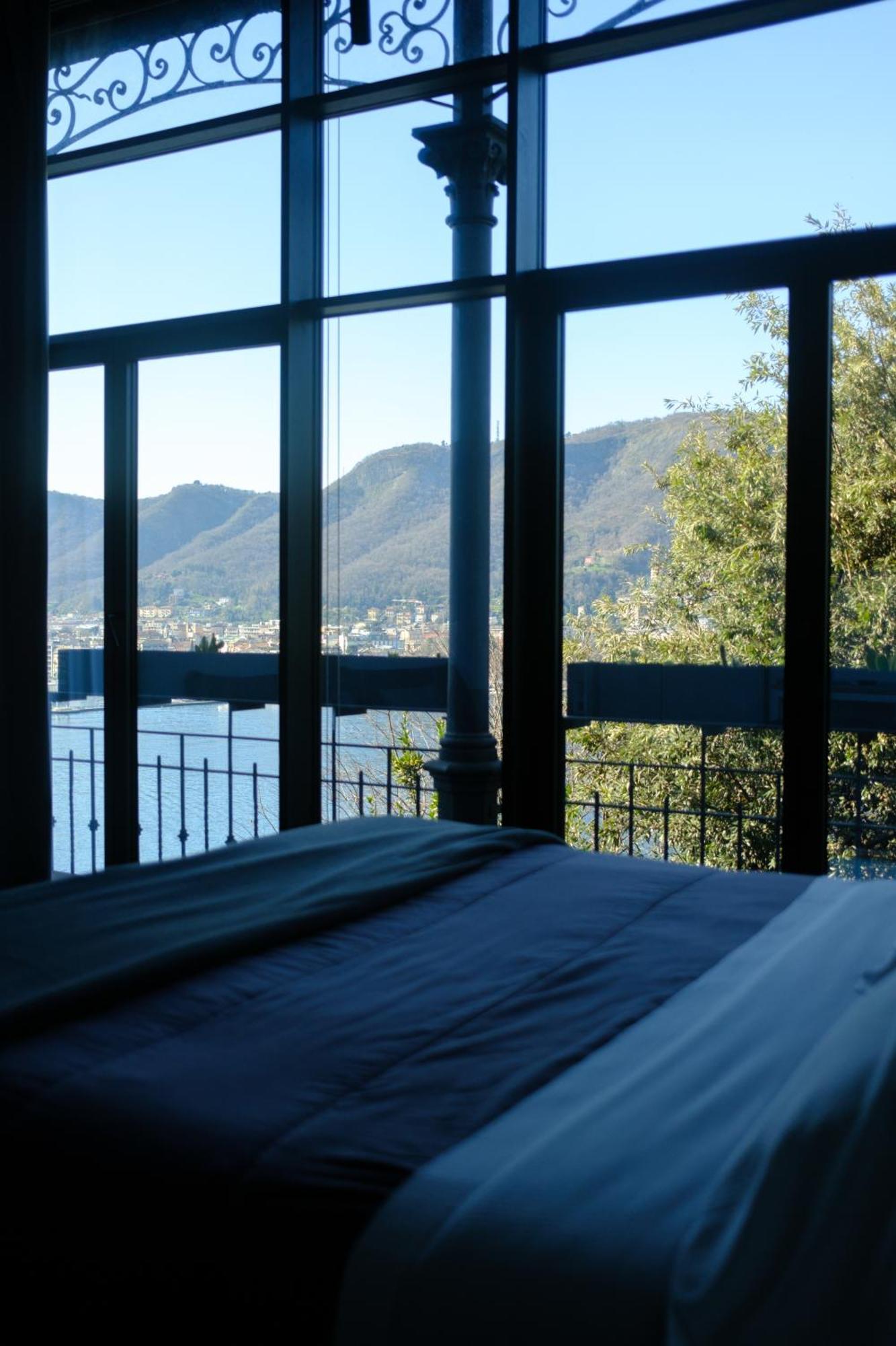 Veranda Lake View Como Luaran gambar